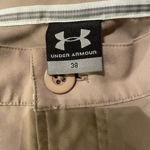 UnderArmour Golf Shorts